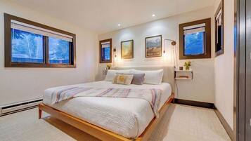 2 chambres, fer et planche Ă repasser, Wi-Fi gratuit, draps fournis