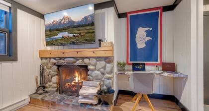 Remodeled 2-bedroom 2 Bath condo in Teton Village with Sundance Club Access