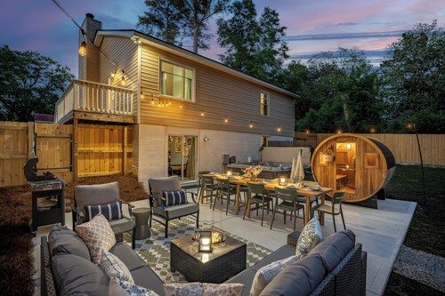 River & Rose Landing-Spa, Sauna, Karaoke Room, Firepit, Sleeps 14