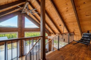 Interior - Spa, Pool Table & Nature | Les Bons Vivants (Saint-Côme)