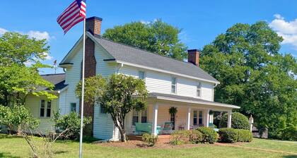 Historic, private 3-bedroom house in Winston-Salem with ample parking.