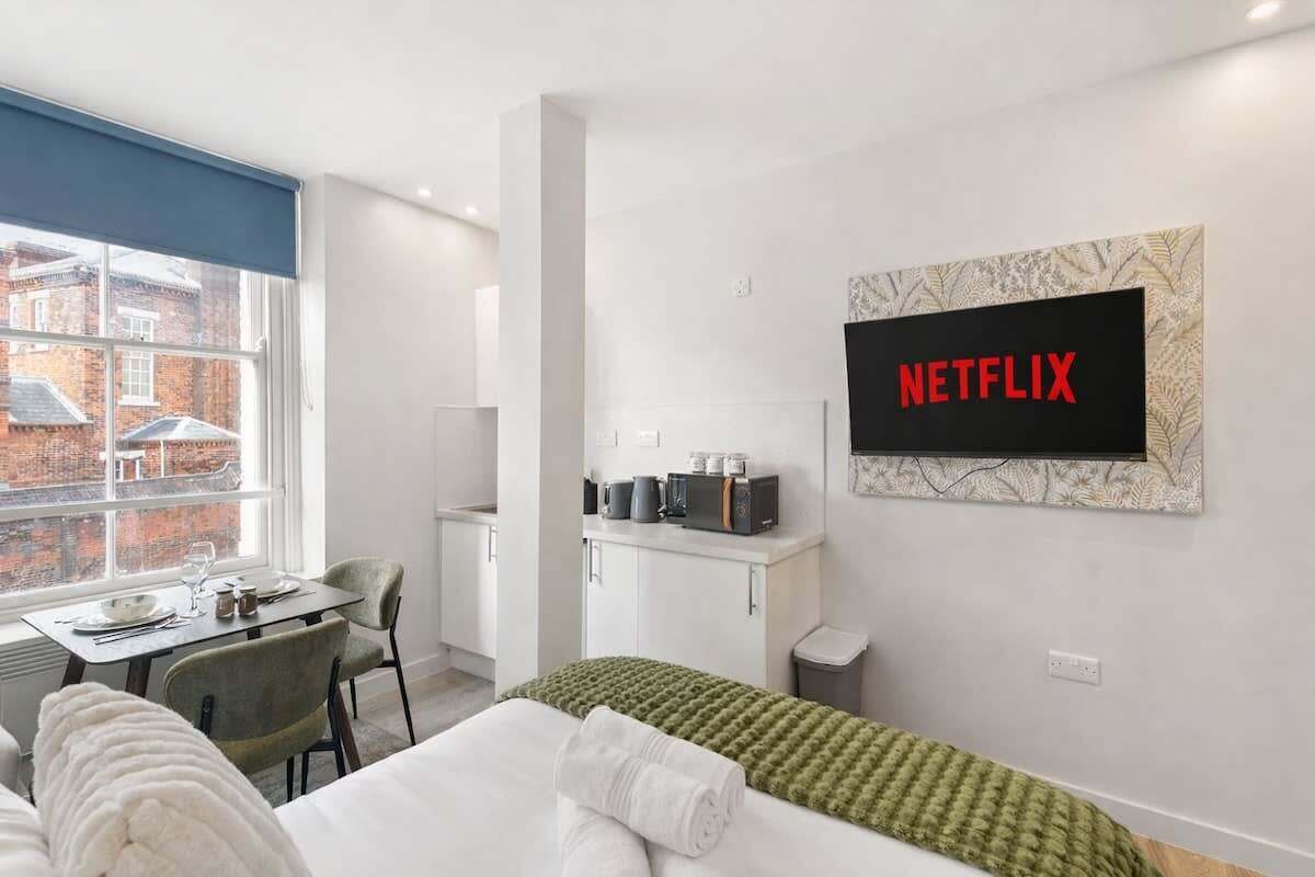 1 bedroom, iron/ironing board, WiFi, bed sheets