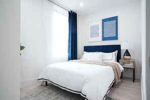 3 bedrooms, iron/ironing board, Internet, bed sheets