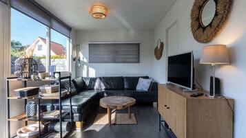 TV, offices