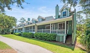 Exterior - Ocean Creek GC; 2 golf carts, Pet Friendly & Resort Fees & 8 cards incl. (Fripp Island)