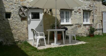 Holiday Home 'Le Ecurie' with Shared Pool, Private Terrace and Wi-Fi