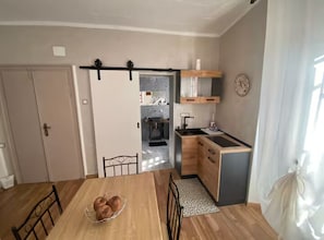 Căn hộ (One bedroom Apartment) | Tiện nghi, dịch vụ nơi lưu trú