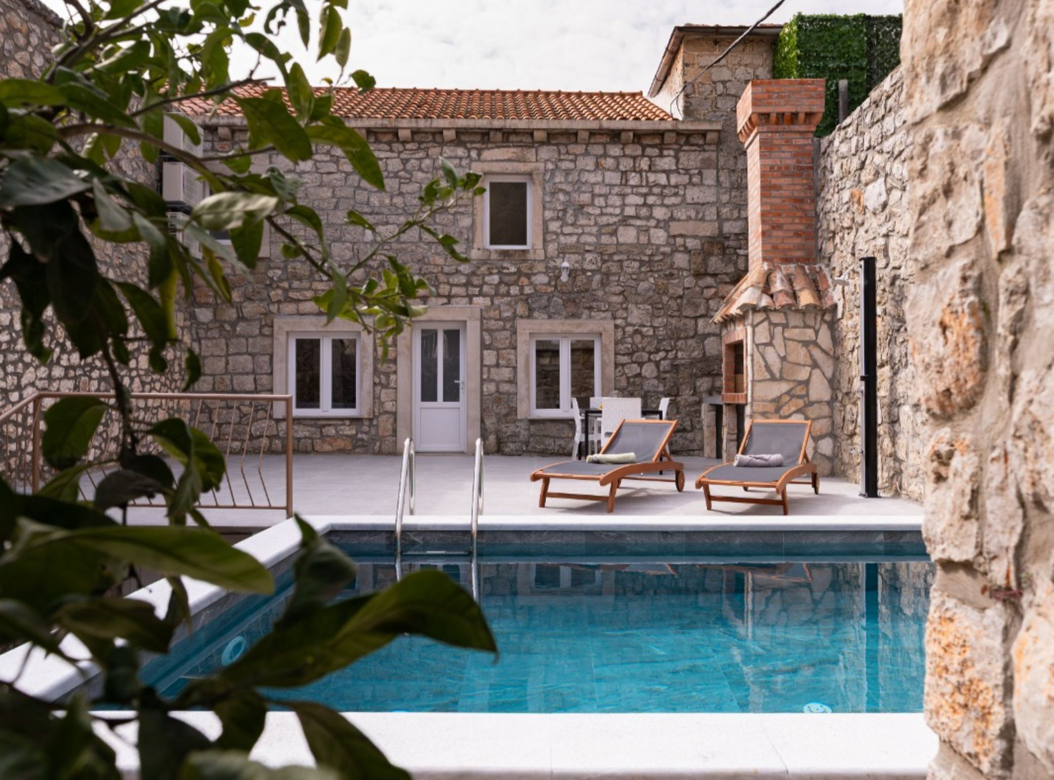 House (Holiday Home Rosalia) | Outdoor pool