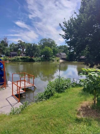 Property grounds. Ellis Kansas Lakehouse