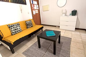 Living area - Ribeira Vintage Flat 2 (Porto)