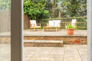 Terrace/patio - The Cottage at Tuffon Hall, Sible Hedingham, Suffolk (Sible Hedingham)