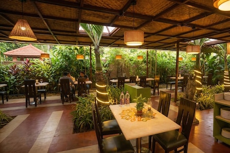 Breakfast and brunch served. Swaranjali