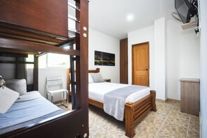 Habitació quàdruple estàndard