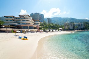 Beach - Luxurious Beach Resort in Puerto Vallarta-2 Bedroom Beach Condo for the holidays (Puerto Vallarta)