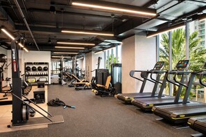 Fitness facility - Best Location Downtown Condotel with Water View, Pool, Gym & Restaurant (Miami)