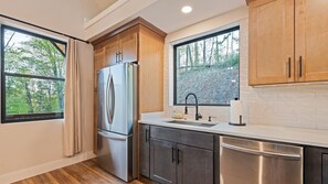 Private kitchen - Modern Gable Farmhouse (Waynesville)