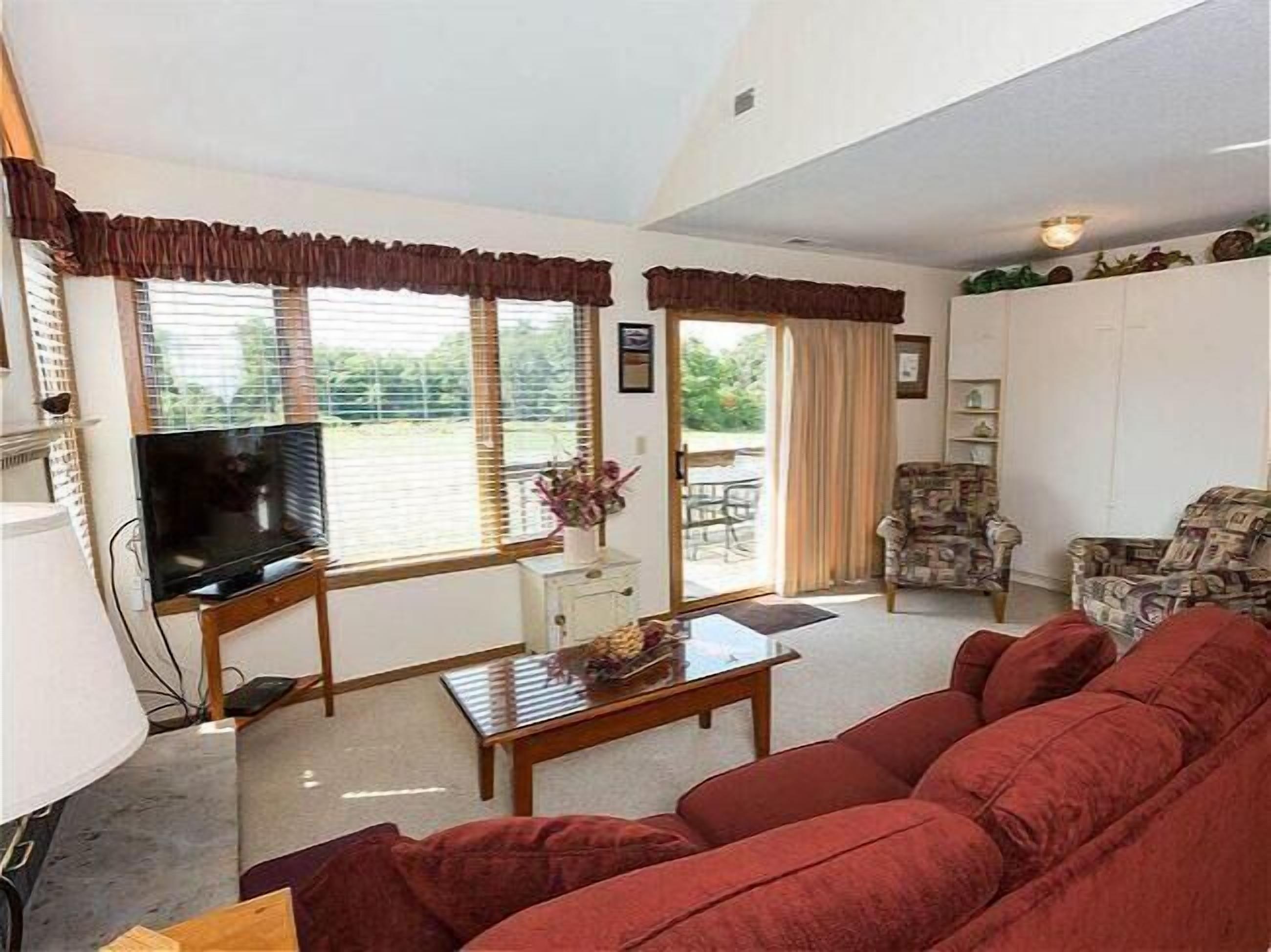 H102 - An Eagle Ridge Resort & Spa Rental With Full Resort Amenities And Owners Club Access! - Galena, IL