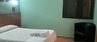 HOTEL RESTAURANTE LA BARCA