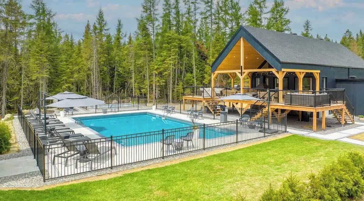 Piscine extérieure, piscine chauffée