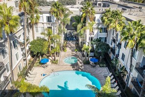 Pool - Luxury in the Heart of Marina Del Rey - Near Beach / Private Pool/Spa / Gym (Los Angeles)
