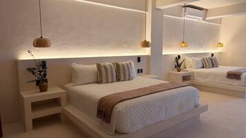 Deluxe Studio Suite, Balcony, Bay View | Premium bedding, in-room safe, laptop workspace, blackout drapes