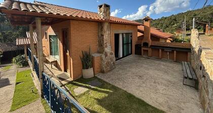 Cozy chalet in Conceição do Ibitipoca, 800 meters from the town center.