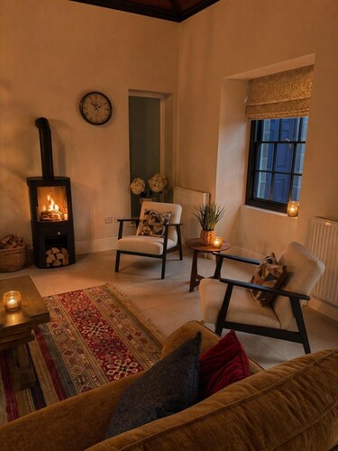 Tranquil 7-bedroom villa in charming Dundrum perfect for groups and families.