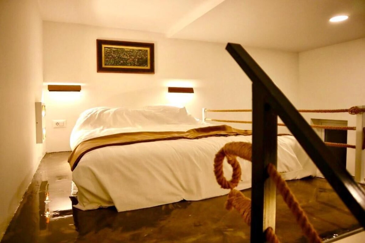 Apartamento júnior | Cofres nos quartos, cortinas blackout, ferros/tábuas de passar roupa