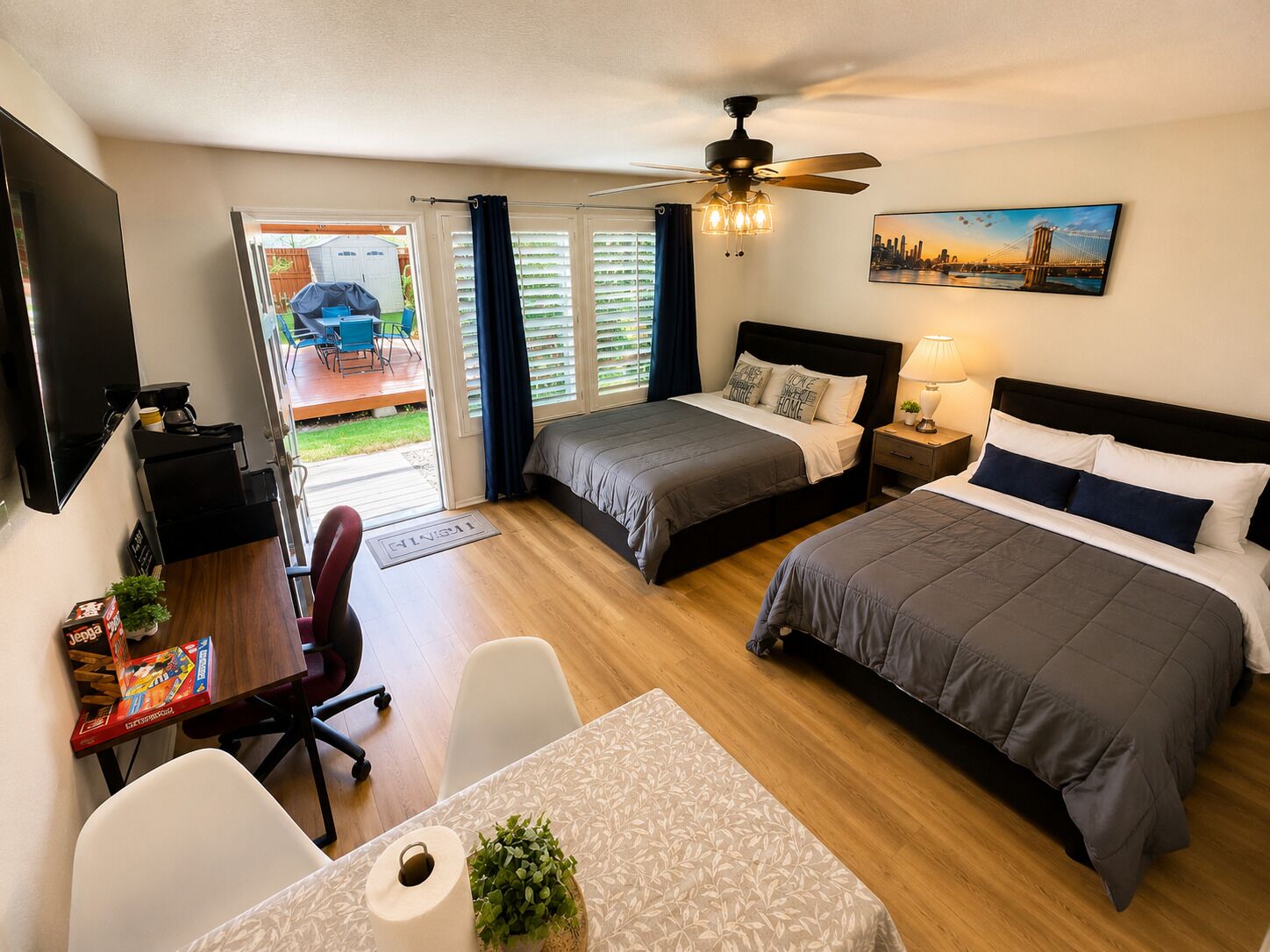 2 bedrooms, in-room safe, iron/ironing board, WiFi