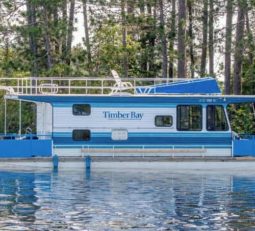 The Mallard Houseboat at Timber Bay