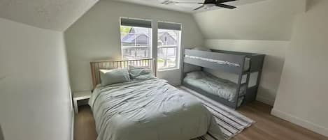 1 bedroom, WiFi, bed sheets