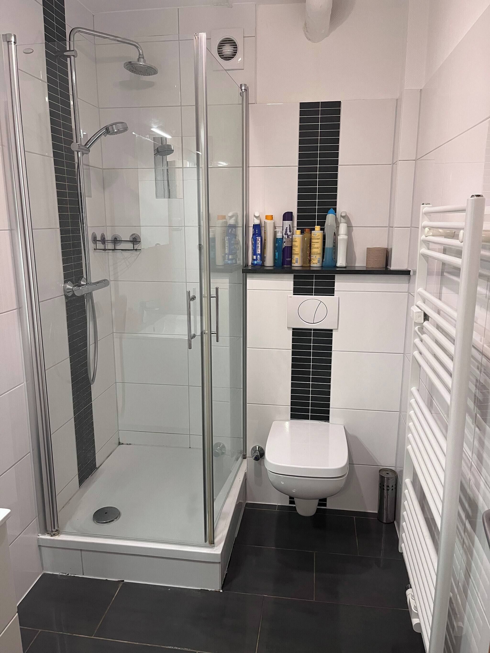 Shared Dormitory, 1 Bedroom | Bathroom