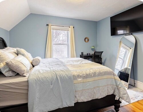 4BR Family Home • Parking • Near Boston & Gillette FIFA