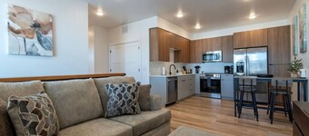 Two-bedroom Flat at Teton Peaks