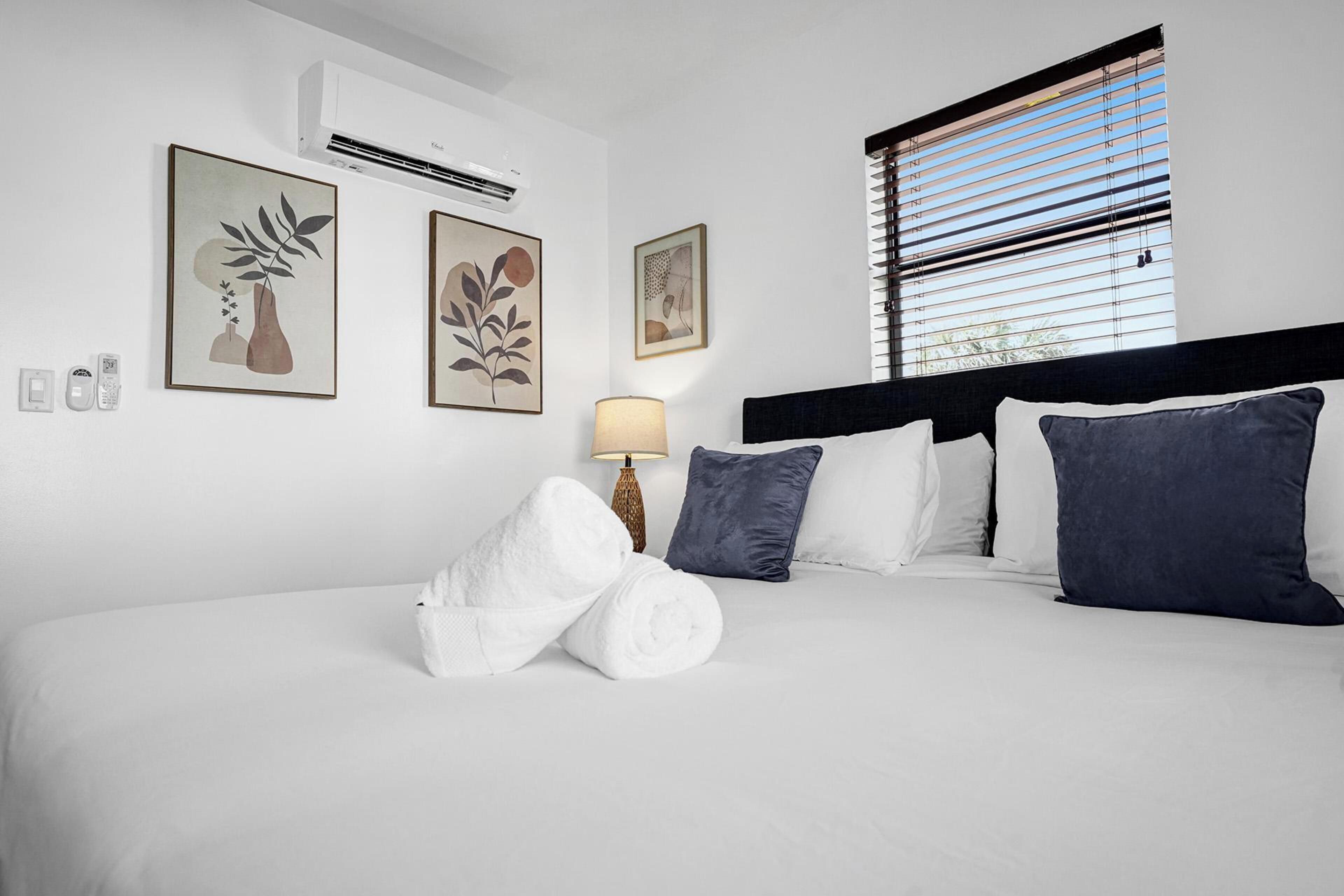 Superior Apartment, 2 Bedrooms, Kitchen, Beachside