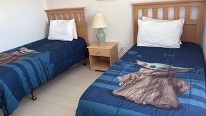 3 bedrooms, Internet, bed sheets - 130 Napoli Dr, Davenport - Regal Palms Resort (Davenport)