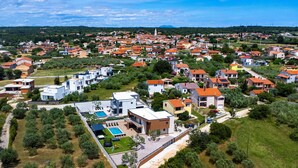 Exterior - Gorgeous home in Galizana (Galizana)