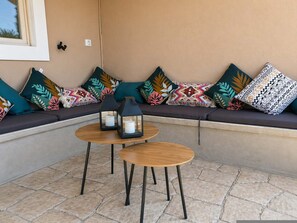 House | 2 bedrooms, Internet - Casa Plati 1 - Modern Escape With Pool Garden (Kalamata)