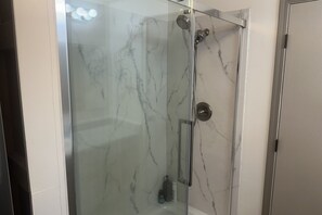 Shower, towels