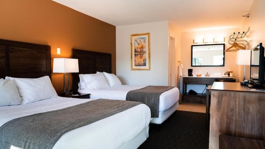 The Riviera Motor Lodge