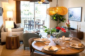 Dining - NEW! Fairway Villas Waikoloa | 2-Bedroom Villa, Steps to Pool & Beach! Complimentary Rental Car w/ 6+ Nights! FVW-L21 by KBM (Waikoloa)