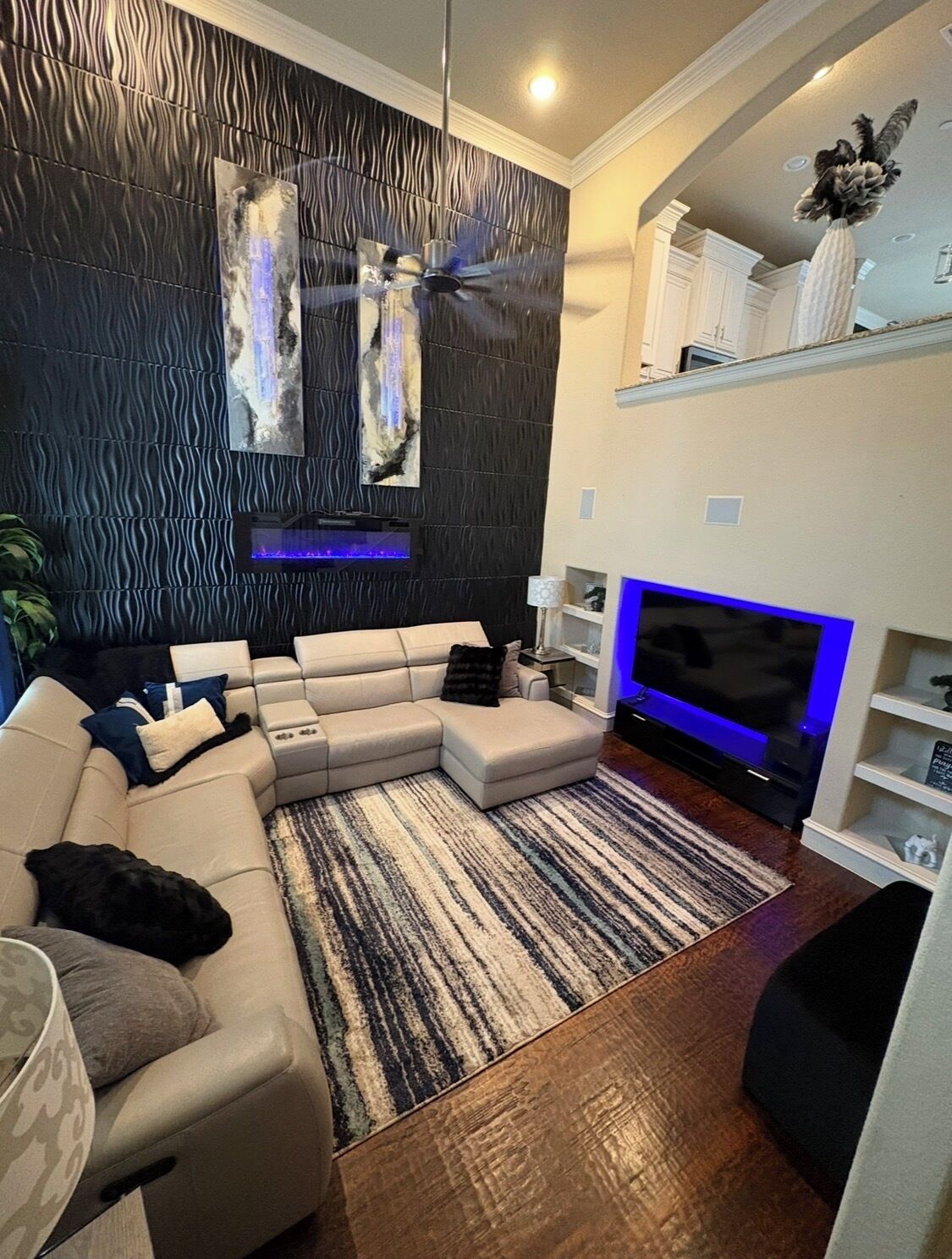 TV