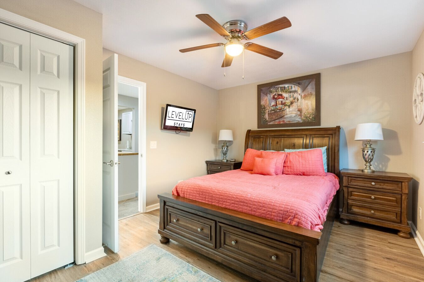 Iron/ironing board, travel crib, WiFi, bed sheets