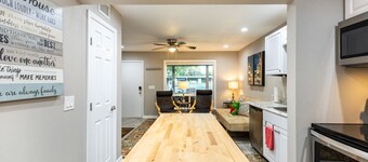 Lakefront Escape~Dock Access~Patio~Lake LBJ