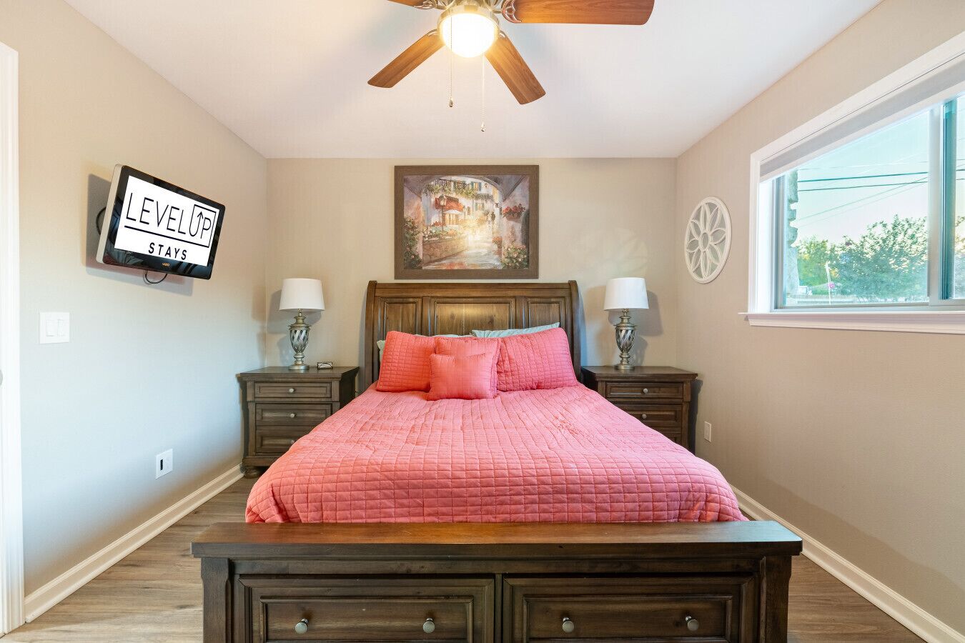 Iron/ironing board, travel cot, WiFi, bed sheets