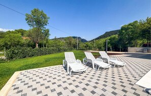 Terrace/patio - Stunning home in Donji Prolozac (Donji Prolozac)