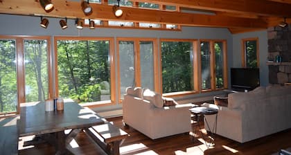Shimmering Cove Retreat