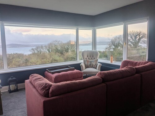 Holywood Hideaway: 2 Bedroom Retreat