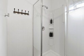 Hair dryer, towels - Stylish 2BR 1 Bath Haven with WiFi & Parking (Windsor)