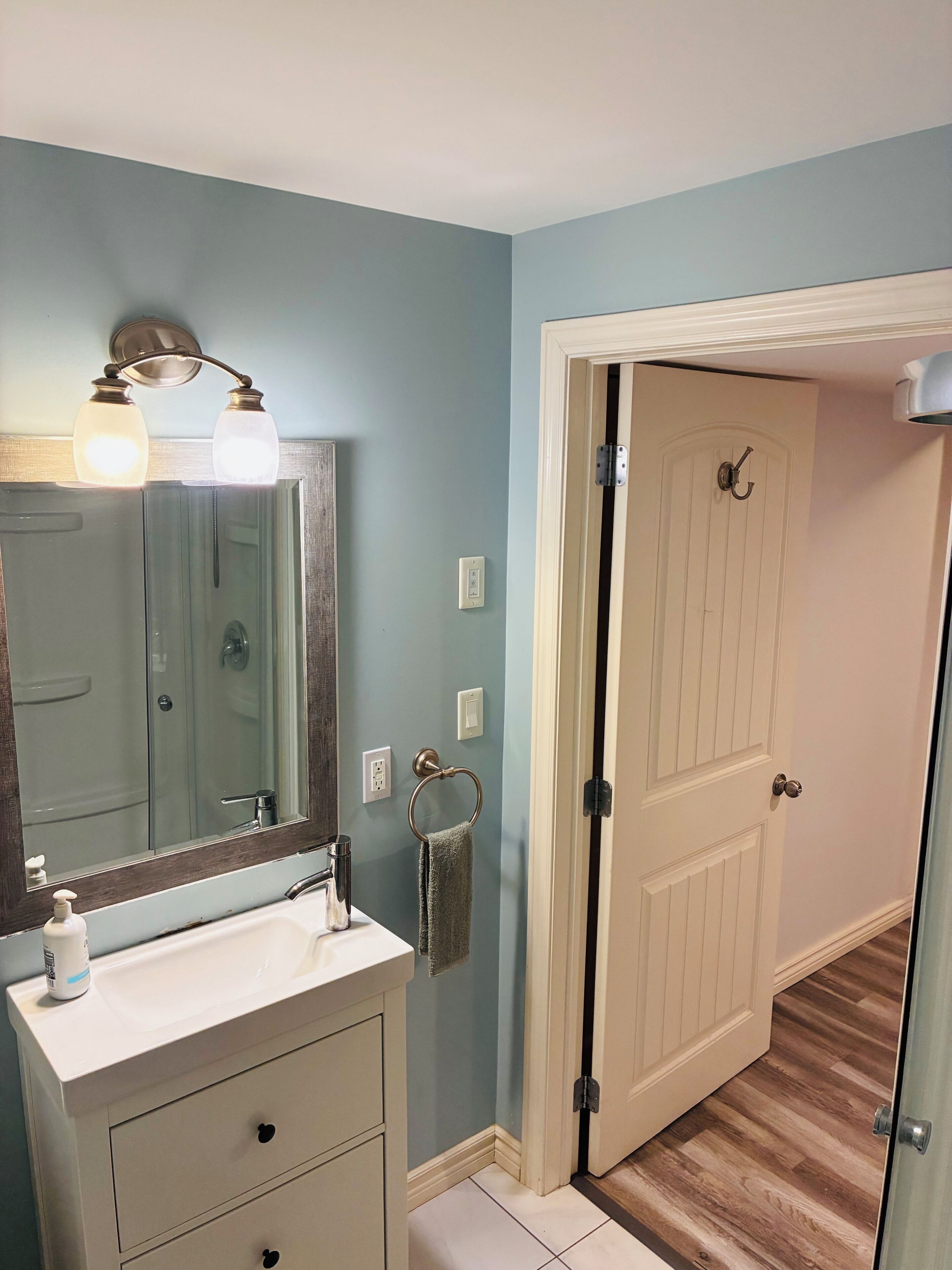 Shower, towels, soap, toilet paper